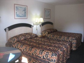 Scottish Inns & Suites Perry