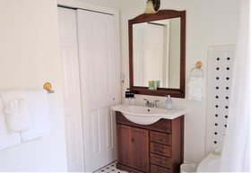 Surf Song Bed & Breakfast