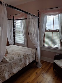 Surf Song Bed & Breakfast