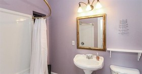 Surf Song Bed & Breakfast