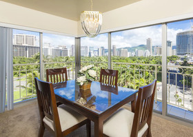 Waikiki Shore by Castle Hotels & Resorts