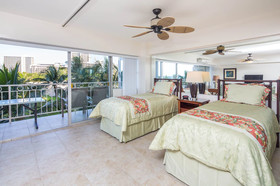 Waikiki Shore by Castle Hotels & Resorts