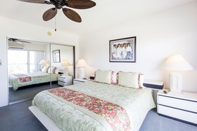 Waikiki Shore by Castle Hotels & Resorts
