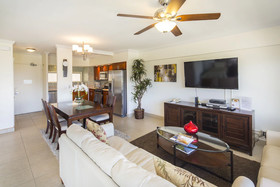 Waikiki Shore by Castle Hotels & Resorts