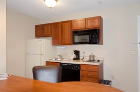 MainStay Suites