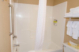 MainStay Suites
