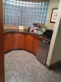Apple Tree Inn and Suites