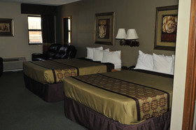 Apple Tree Inn and Suites