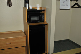 Apple Tree Inn and Suites