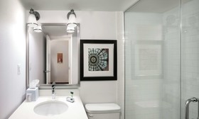 DoubleTree by Hilton Manhattan