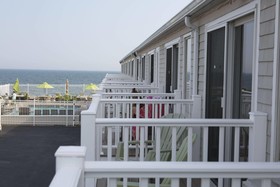 The Corsair & Cross Rip Oceanfront Resort