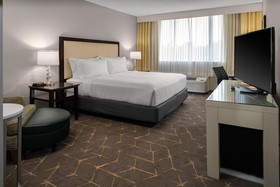 Holiday Inn & Suites Marlborough