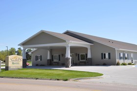 Sandhills Guest House Motel