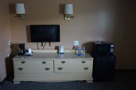 Bellevue Hotel & Suites
