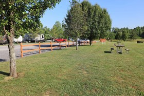 Baileyton RV Park & Cabins – A Cruise Inn Park
