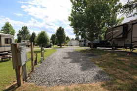 Baileyton RV Park & Cabins – A Cruise Inn Park