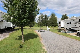 Baileyton RV Park & Cabins – A Cruise Inn Park