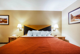 Howard Johnson by Wyndham Chattanooga Lookout Mountain