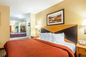 Howard Johnson by Wyndham Chattanooga Lookout Mountain