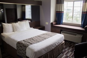 Microtel Inn & Suites by Wyndham Chattanooga/Near Hamilton P