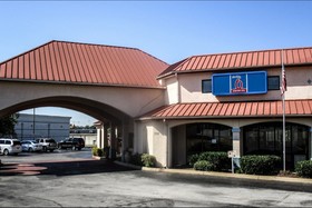 Studio 6 Chattanooga