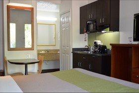 Studio 6 Chattanooga