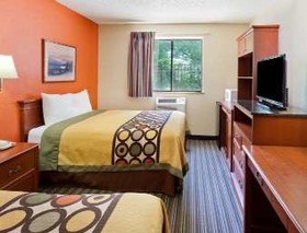 Super 8 by Wyndham Chattanooga Lookout Mountain TN