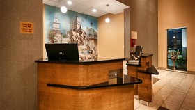 Best Western Plus Atrium Inn & Suites