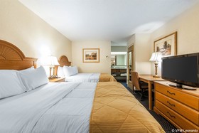 Clarion Inn Cleveland