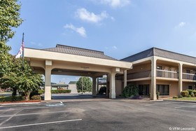 Clarion Inn Cleveland