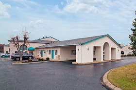 Red Roof Inn Columbia, TN