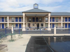 Executive Inn and Suites Covington