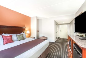 Super 8 by Wyndham Dandridge