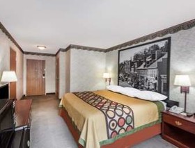 Super 8 by Wyndham Erwin