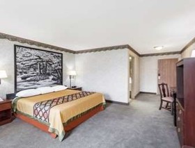 Super 8 by Wyndham Erwin