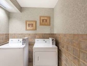 Super 8 by Wyndham Erwin