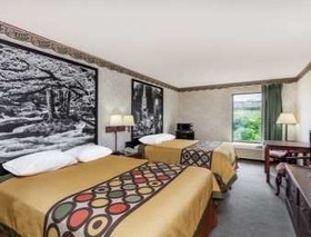 Super 8 by Wyndham Erwin