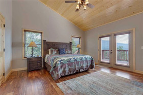 Eagles View Cabin