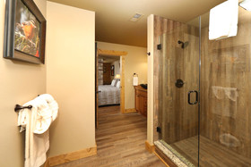 Hilltop Haven Chalet