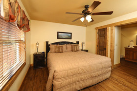 Hilltop Haven Chalet