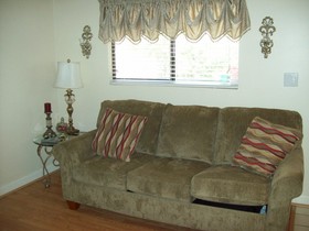 Oak Square Condominiums