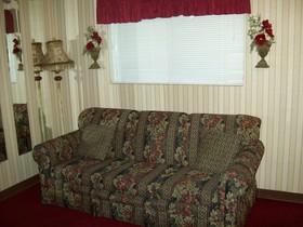 Oak Square Condominiums