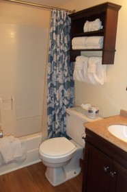 Oak Square Condominiums