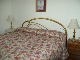 Oak Square Condominiums