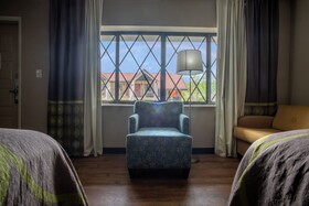 Super 8 by Wyndham Downtown Gatlinburg at Convention Center