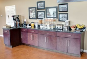 Luxbury Inn & Suites