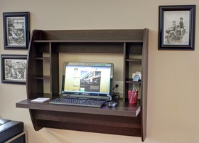 Luxbury Inn & Suites