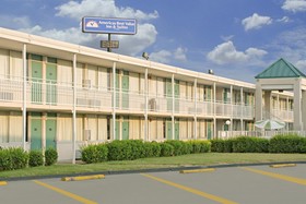 Americas Best Value Inn & Suites-Memphis/Graceland