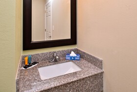 Americas Best Value Inn - Memphis / Airport