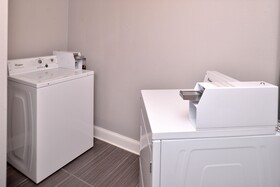 Americas Best Value Inn - Memphis / Airport